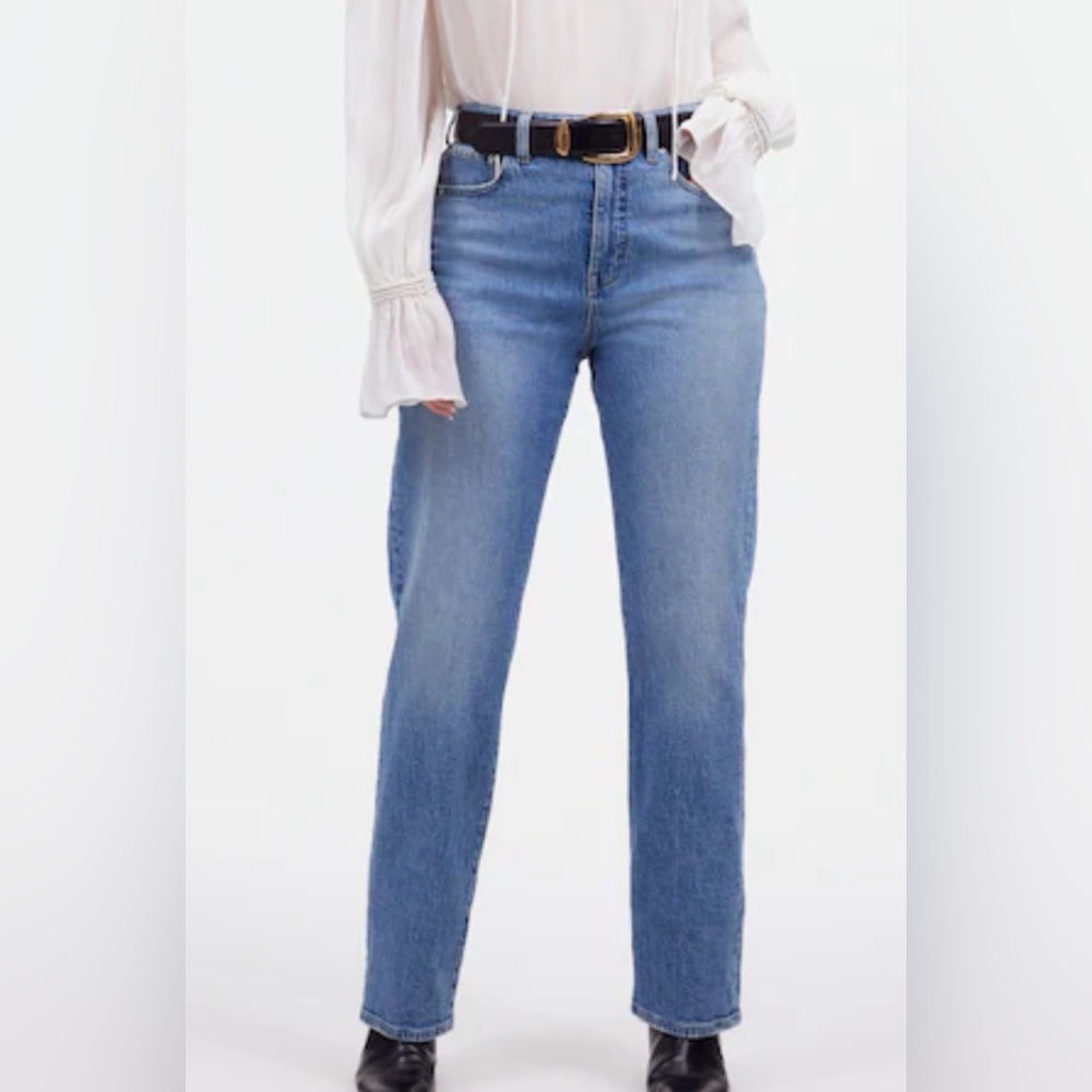 Madewell Curvy 90s Straight Jeans